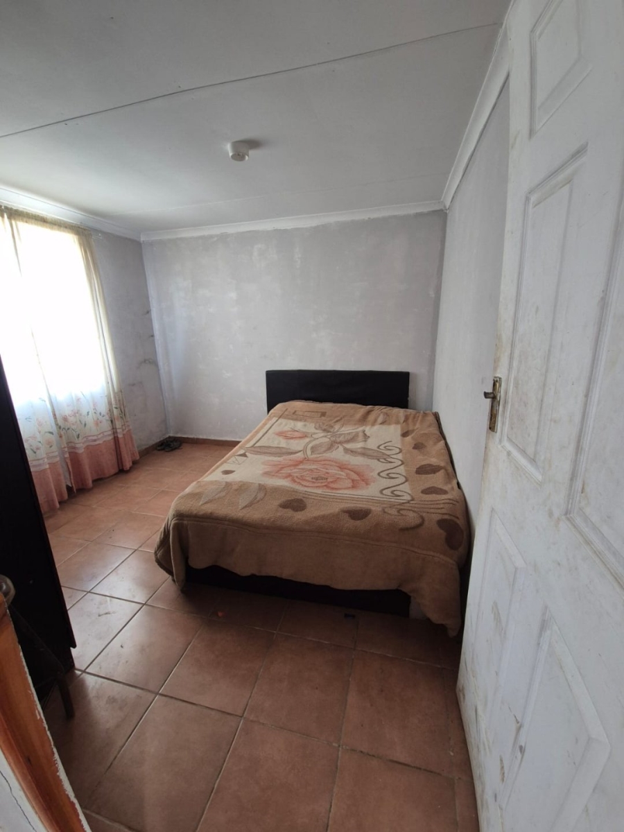 2 Bedroom Property for Sale in Kwazakhele Eastern Cape